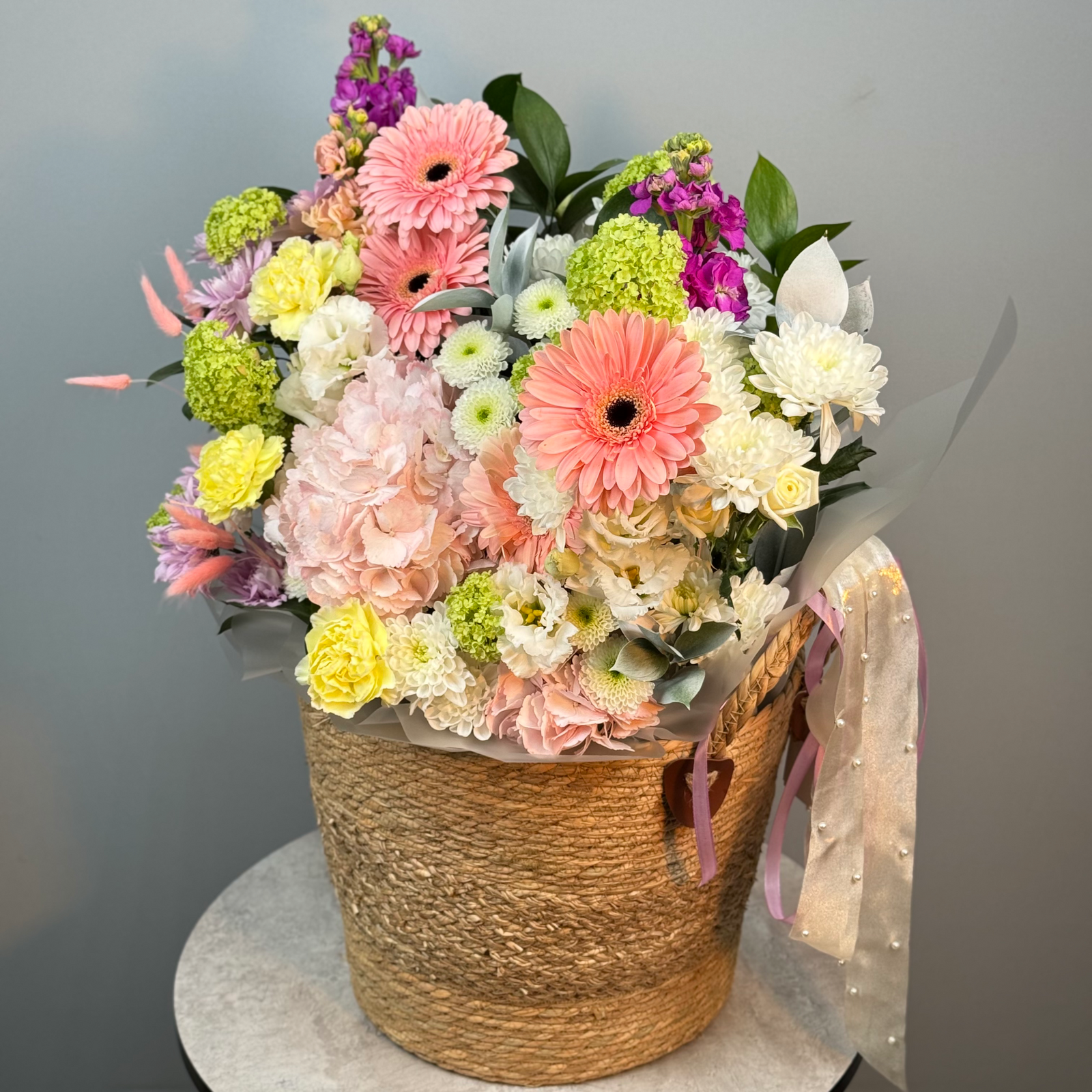 Цветы в корзине Дофамин
