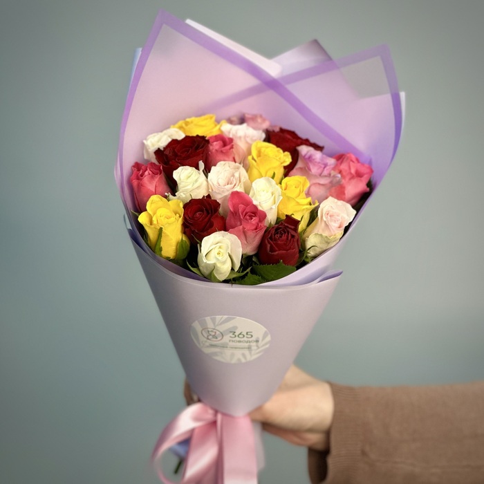Букет из 21 розы Кения яркий микс