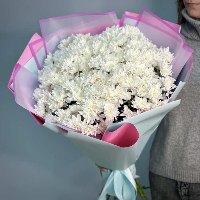 Букет из 25 белых кустовых хризантем Букет из 25 белых кустовых хризантем
