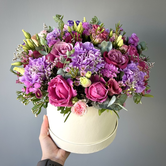 Цветы в коробке Варда