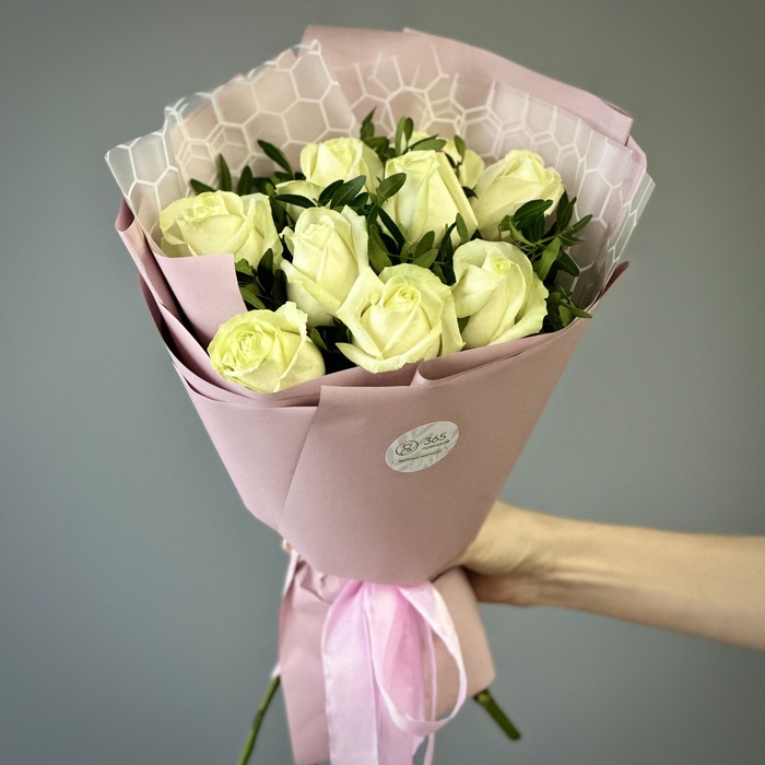 Букет из белых роз Эсмиральда