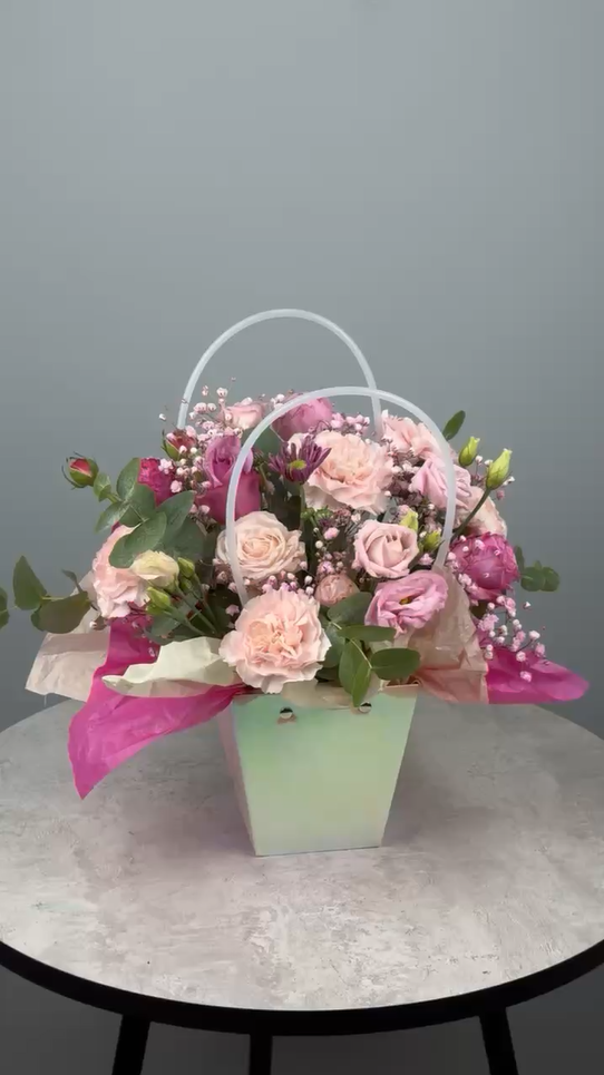 Цветы в коробке Розовая заря