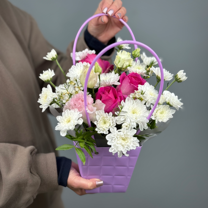 Цветы в коробке Небольшое чудо