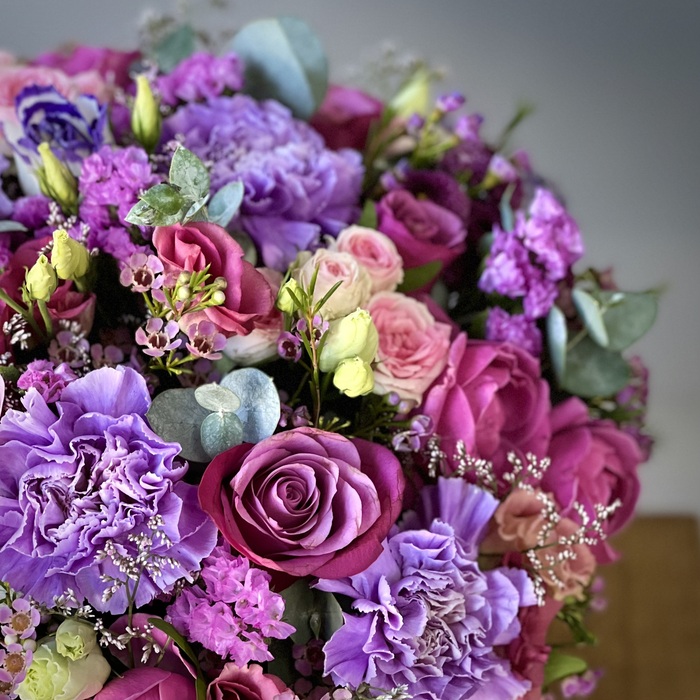 Цветы в коробке Варда