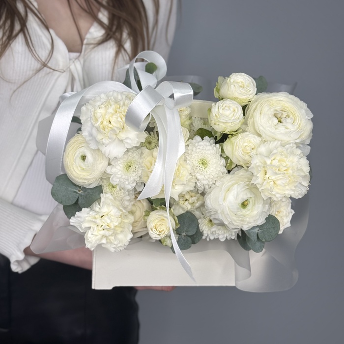 Цветы в ящике Белоснежная гармония