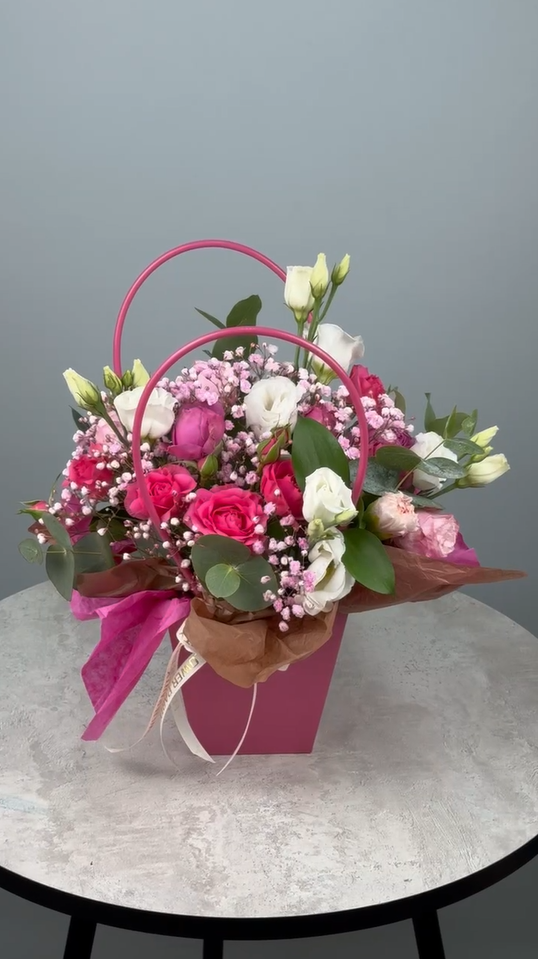 Цветы в коробке В вихре эмоций