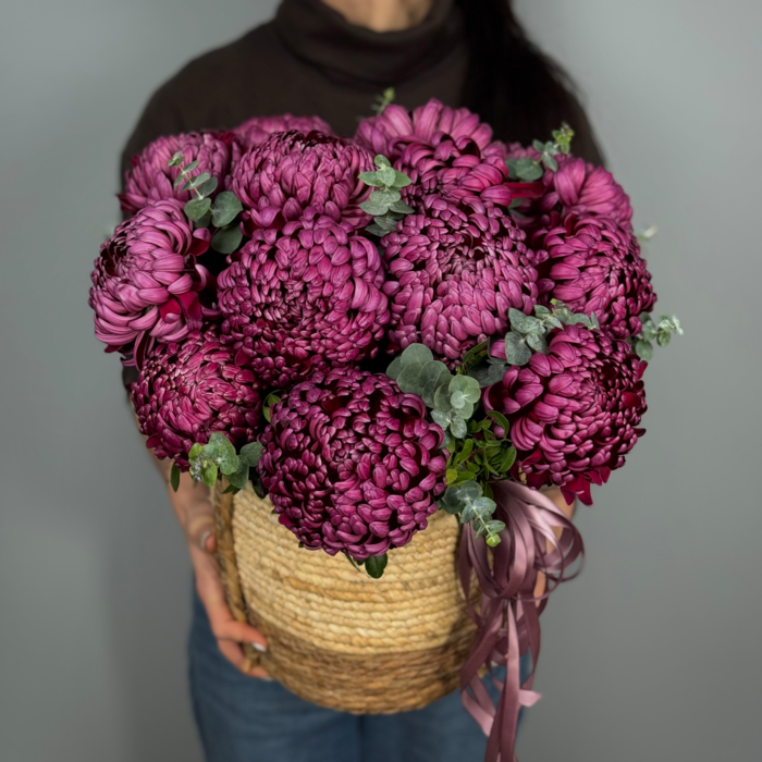 Цветы в корзине Черничное настроение