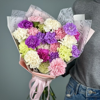 Букет из 25 гвоздик микс