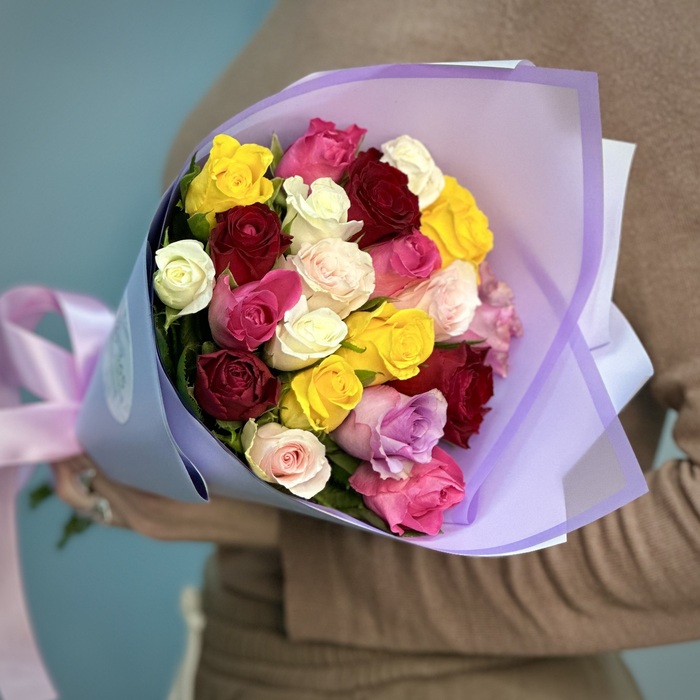 Букет из 21 розы Кения яркий микс