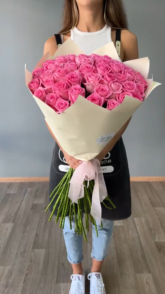 Букет из 51 розовой розы 40 см