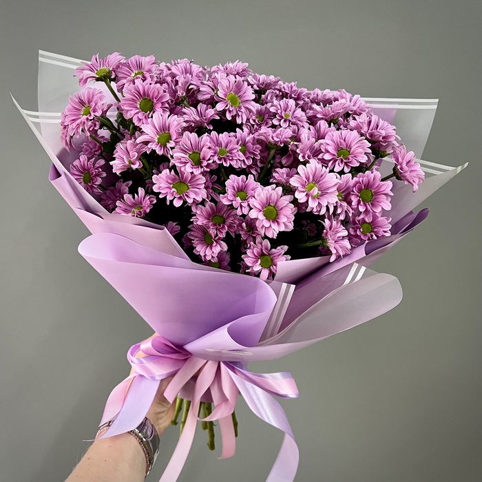 Букет из 11 фиолетовых хризантем сантини