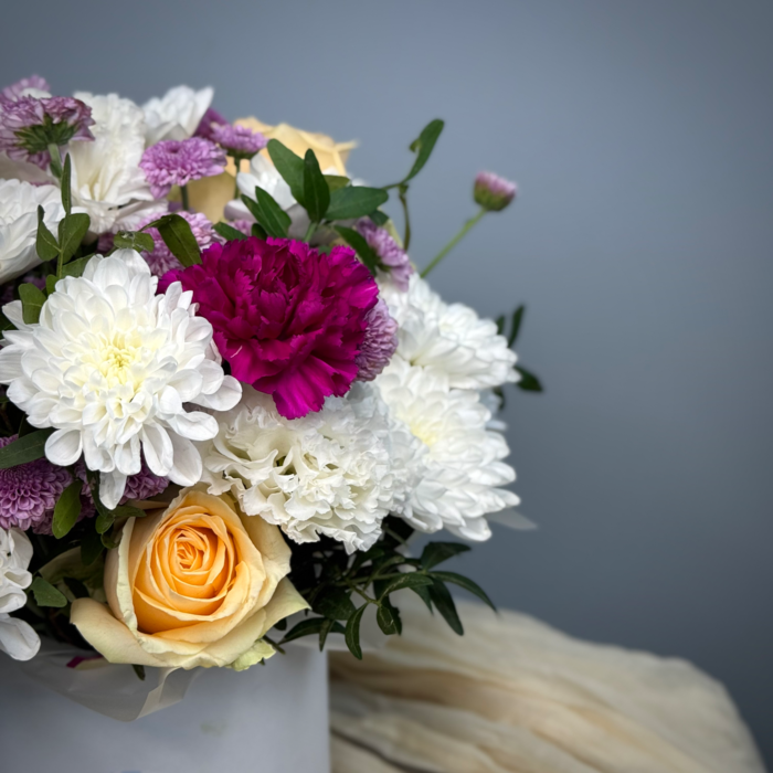 Цветы в коробке Июльский вечер