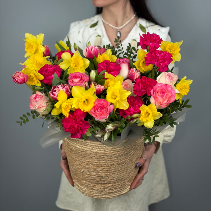 Цветы в корзине Сказочные фантазии