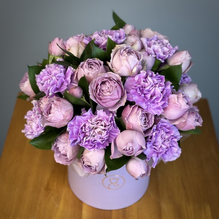 Цветы в коробке Музыкальная шкатулка