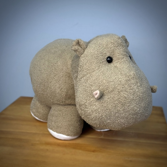 Бегемот 35 см (беж)