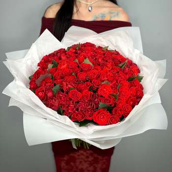 Букет из 101 красной розы Эль-торо 50 см
