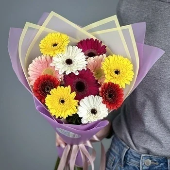 Букет из 11 гербер микс
