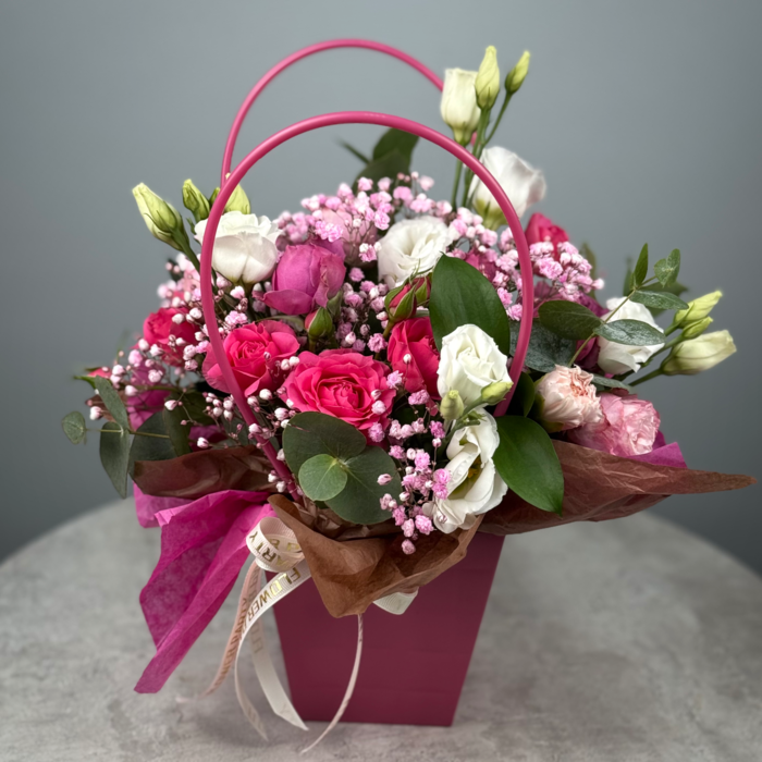 Цветы в коробке В вихре эмоций