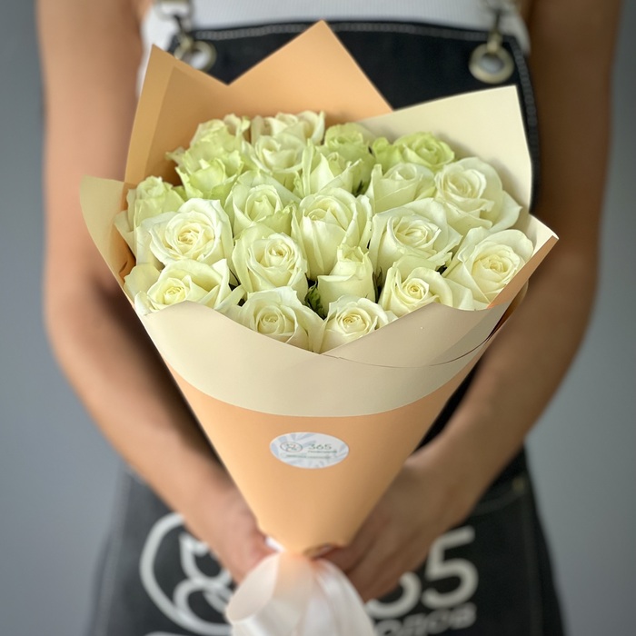 Букет из 1 белой розы 50 см