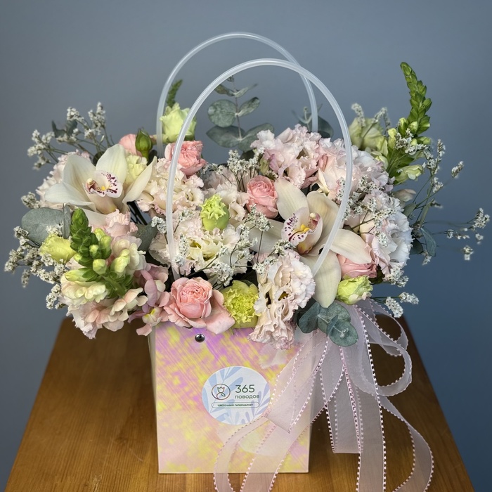 Цветы в коробке Утро в саду