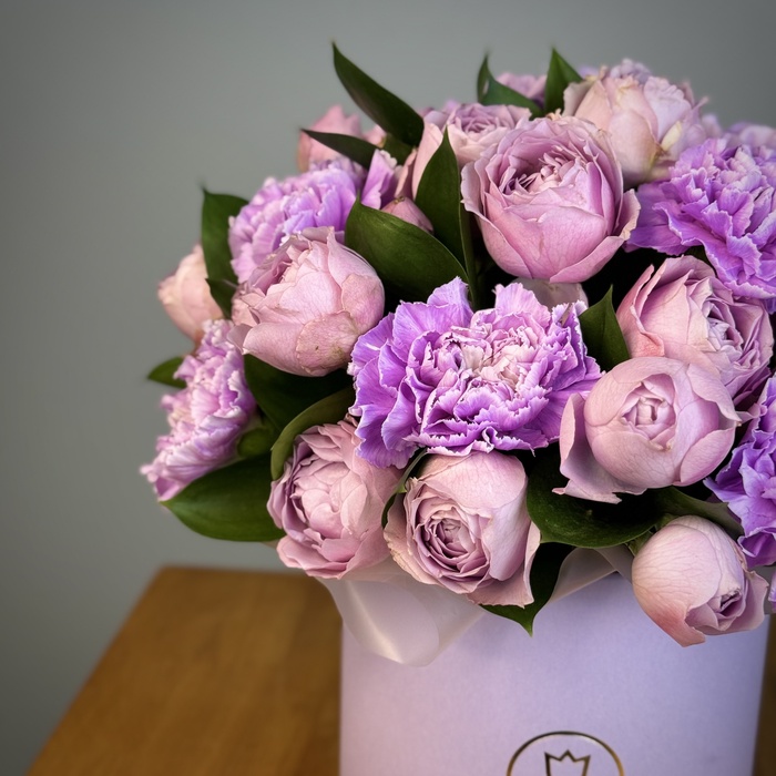 Цветы в коробке Музыкальная шкатулка