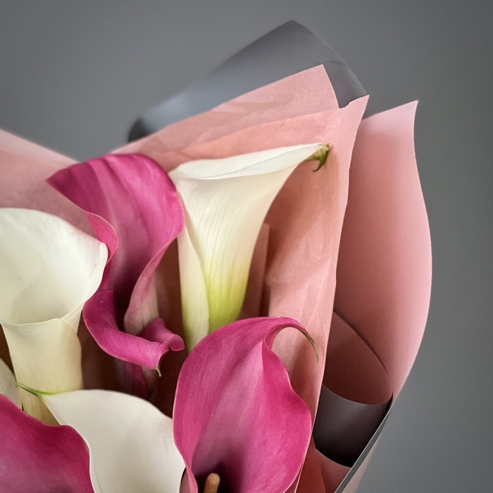 Букет из 7 калл микс