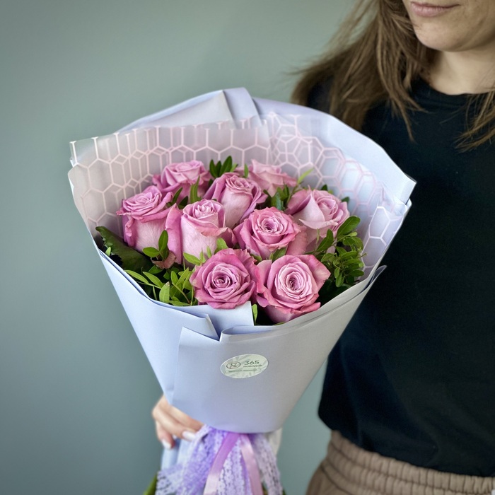 Букет из лиловых роз Мэритим