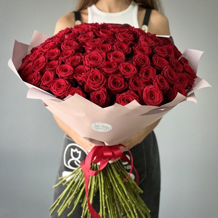 Букет из 101 красной розы 60 см
