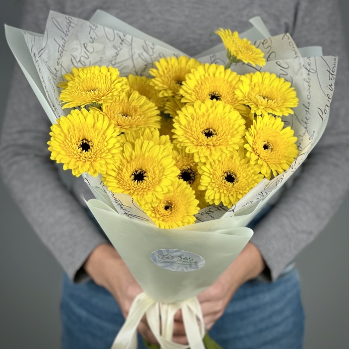 Букет из 21 желтых гербер